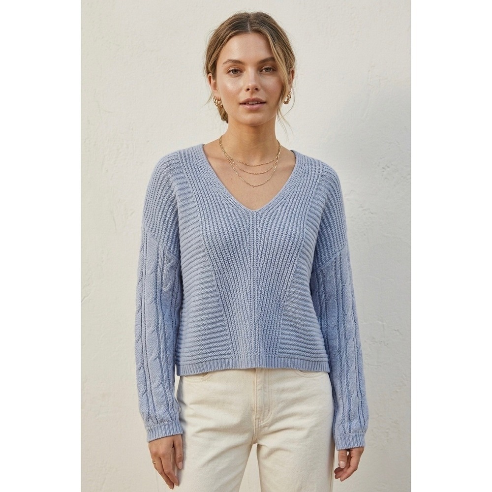 Free People Blue Cotton V-Neck Ribbed Cable Knit Balloon Sleeve Sweater Large